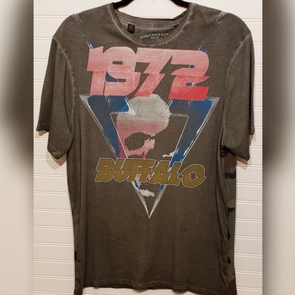 Buffalo T Shirt New worn once in Halloween!